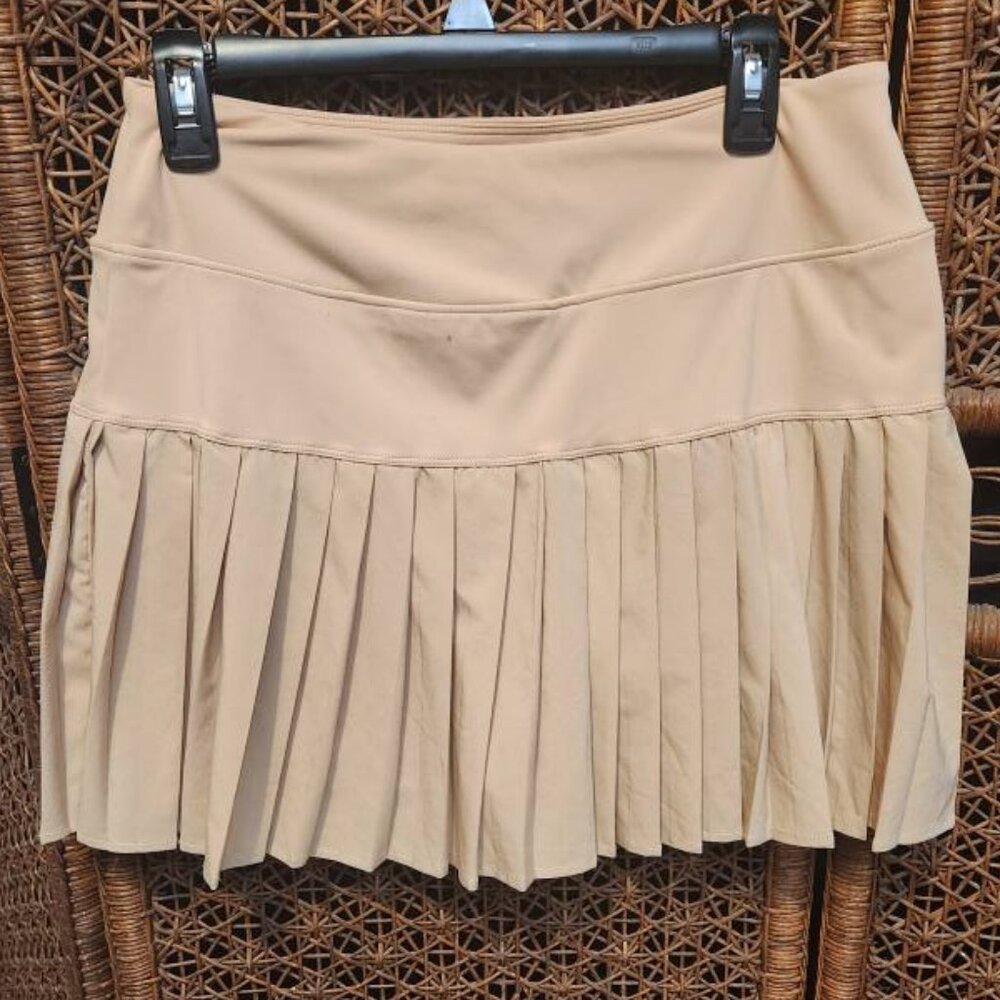 NWOT drop-waist tan skort